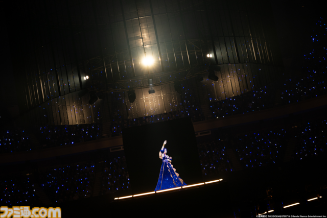 如月千早の武道館単独公演“OathONE”1日目をリポート。新曲『輝夜』のパフォーマンスやソニー開発の最新エンタメロボットシステム“groovots”を導入した演出も