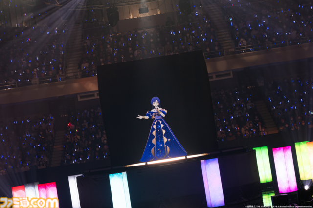 如月千早の武道館単独公演“OathONE”1日目をリポート。新曲『輝夜』のパフォーマンスやソニー開発の最新エンタメロボットシステム“groovots”を導入した演出も