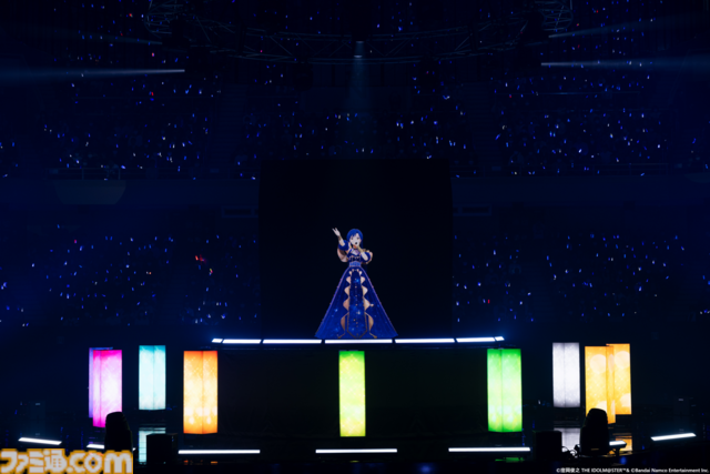 如月千早の武道館単独公演“OathONE”1日目をリポート。新曲『輝夜』のパフォーマンスやソニー開発の最新エンタメロボットシステム“groovots”を導入した演出も