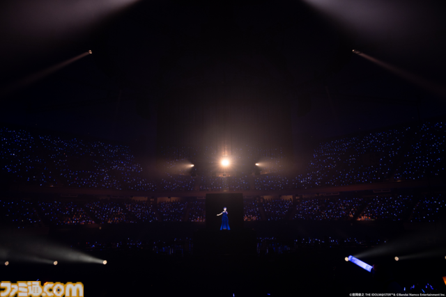 如月千早の武道館単独公演“OathONE”1日目をリポート。新曲『輝夜』のパフォーマンスやソニー開発の最新エンタメロボットシステム“groovots”を導入した演出も