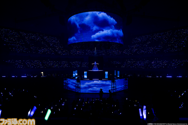 如月千早の武道館単独公演“OathONE”1日目をリポート。新曲『輝夜』のパフォーマンスやソニー開発の最新エンタメロボットシステム“groovots”を導入した演出も