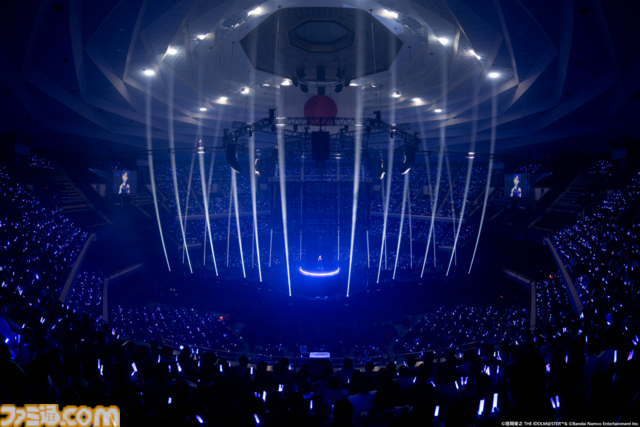 如月千早の武道館単独公演“OathONE”1日目をリポート。新曲『輝夜』のパフォーマンスやソニー開発の最新エンタメロボットシステム“groovots”を導入した演出も