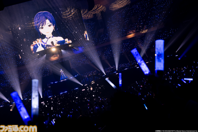 如月千早の武道館単独公演“OathONE”1日目をリポート。新曲『輝夜』のパフォーマンスやソニー開発の最新エンタメロボットシステム“groovots”を導入した演出も