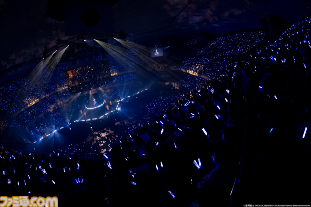 如月千早の武道館単独公演“OathONE”1日目をリポート。新曲『輝夜』のパフォーマンスやソニー開発の最新エンタメロボットシステム“groovots”を導入した演出も