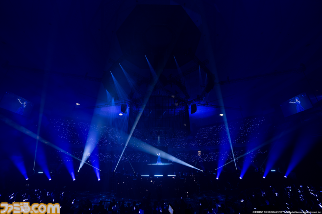 如月千早の武道館単独公演“OathONE”1日目をリポート。新曲『輝夜』のパフォーマンスやソニー開発の最新エンタメロボットシステム“groovots”を導入した演出も