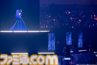 如月千早の武道館公演“OathONE”2日目をリポート。ラジオから生まれた『月下祭』や、後輩&他事務所の“蒼”の系譜に連なるアイドルの楽曲などのパフォーマンスも