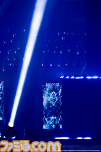 如月千早の武道館公演“OathONE”2日目をリポート。ラジオから生まれた『月下祭』や、後輩&他事務所の“蒼”の系譜に連なるアイドルの楽曲などのパフォーマンスも