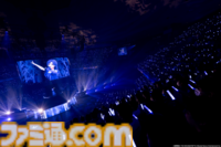 如月千早の武道館公演“OathONE”2日目をリポート。ラジオから生まれた『月下祭』や、後輩&他事務所の“蒼”の系譜に連なるアイドルの楽曲などのパフォーマンスも