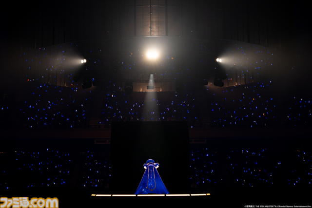 如月千早の武道館公演“OathONE”2日目をリポート。ラジオから生まれた『月下祭』や、後輩&他事務所の“蒼”の系譜に連なるアイドルの楽曲などのパフォーマンスも