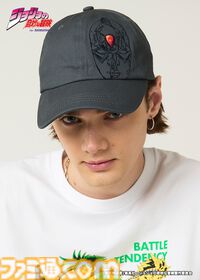 『ジョジョ』“スタンド使いはひかれ合う”シャツなど、グラニフコラボ商品が予約受付開始。男女兼用の全12アイテムが新登場