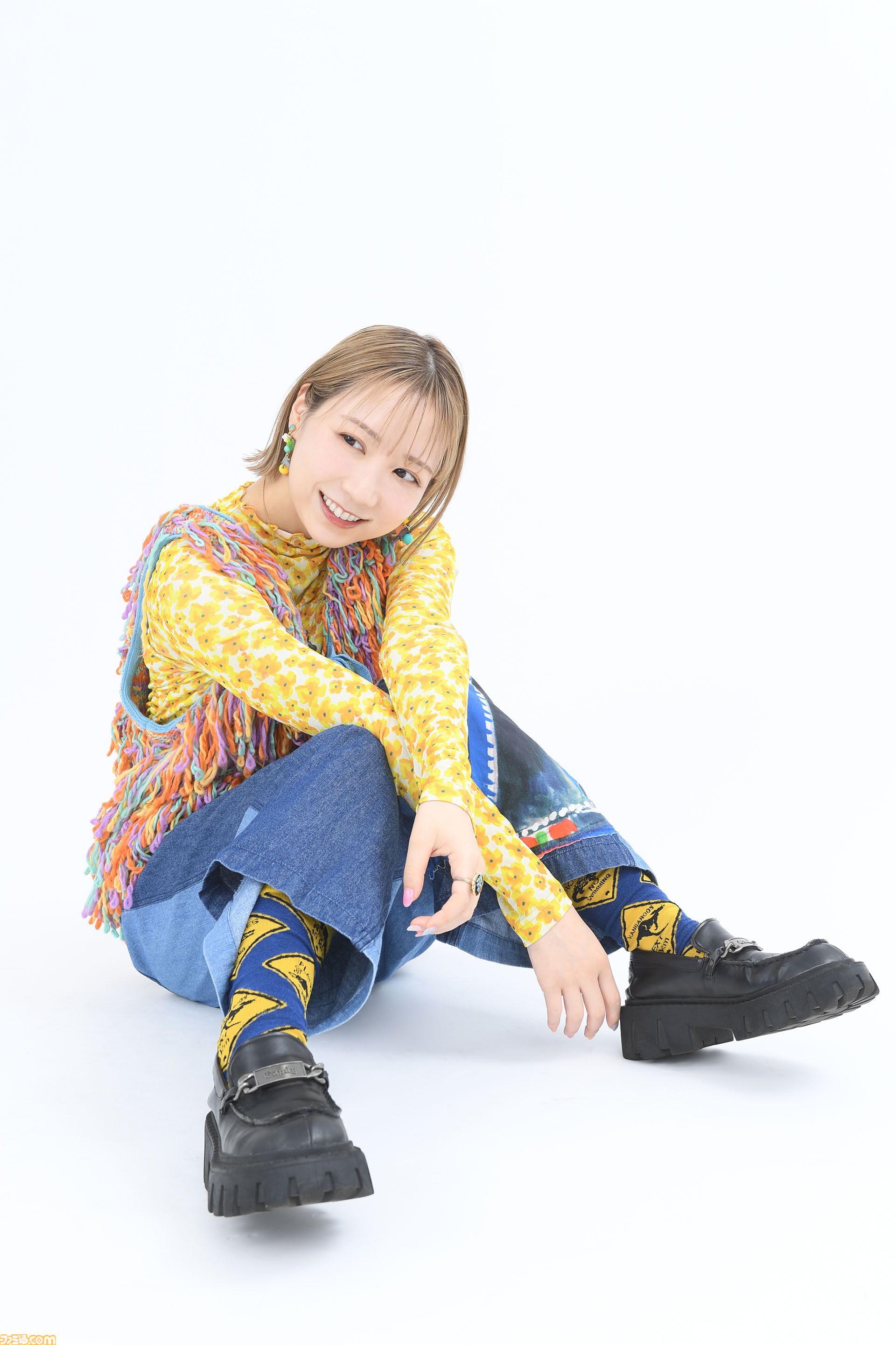 夏川椎菜が語る創作の視点、TikTok活動。4thフルアルバム『CRACK and FLAP』全曲紹介を含む、20000文字超で綴るアーティスト夏川椎菜の思考