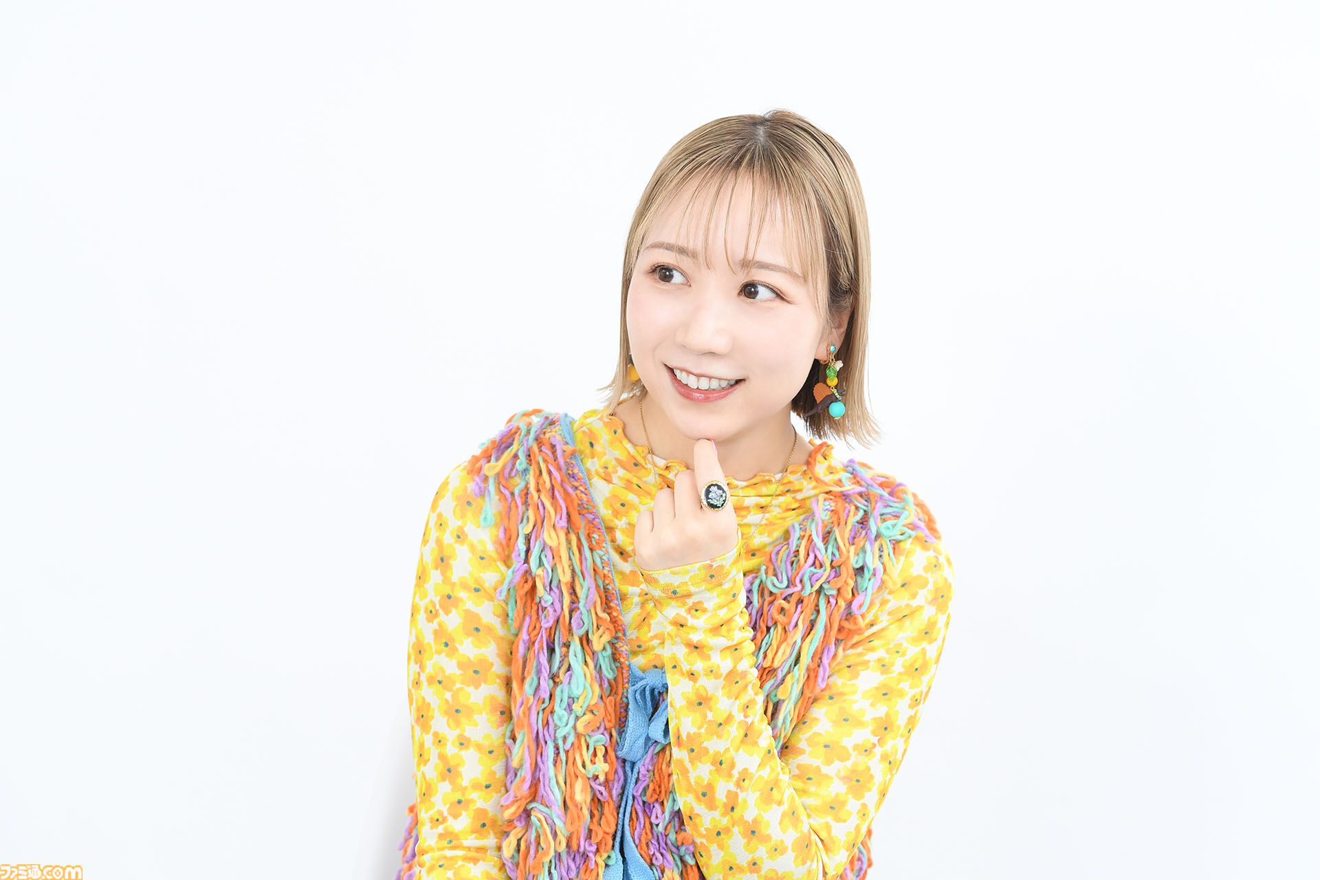 夏川椎菜が語る創作の視点、TikTok活動。4thフルアルバム『CRACK and FLAP』全曲紹介を含む、20000文字超で綴るアーティスト夏川椎菜の思考