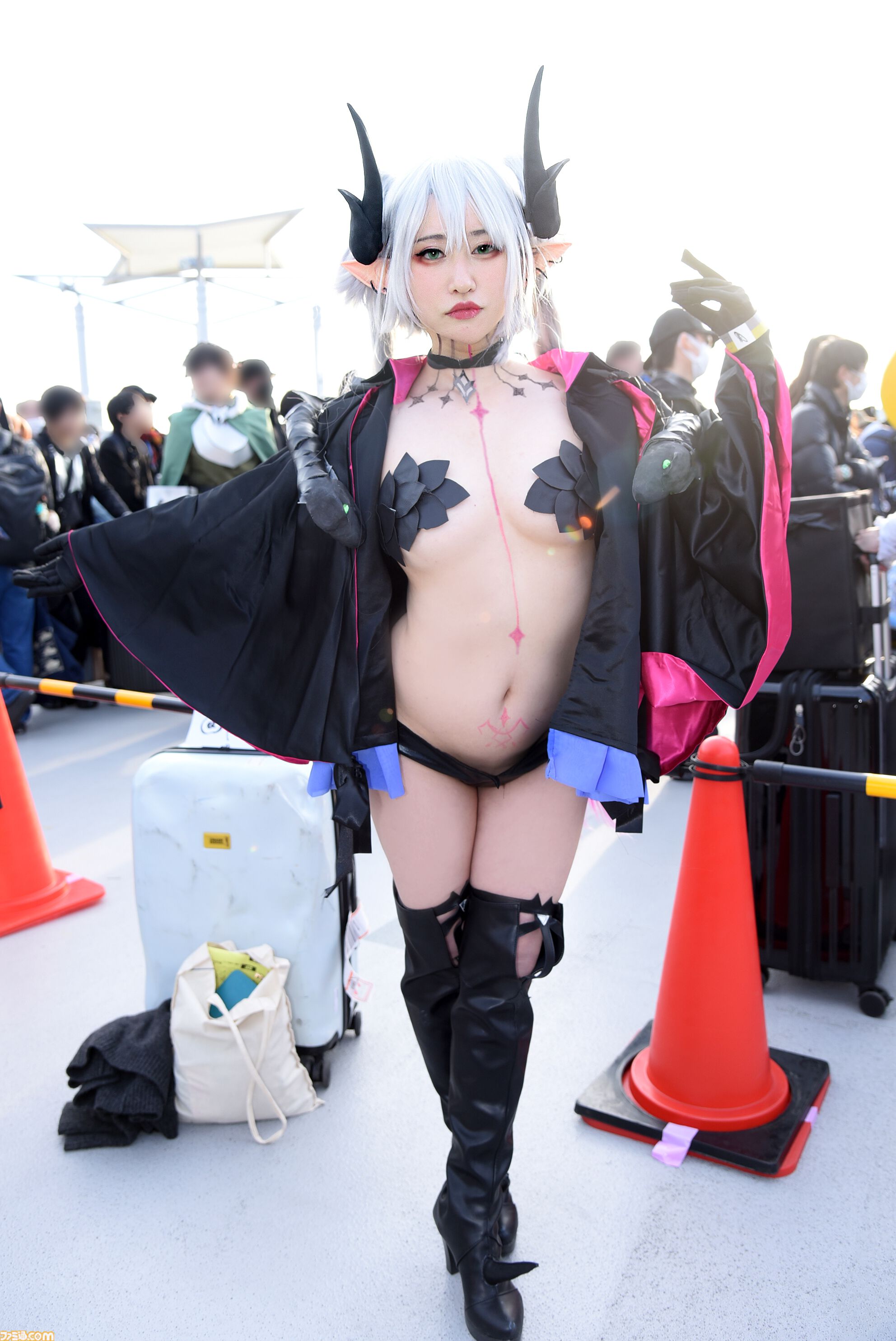 【コスプレ】『キン肉マン』“運命の5王子”がコミケ107に降臨。全身自作で用意した『サイレントヒルf』咲子らしきもの＆狐面の男コスプレも長蛇の列ができる人気ぶり【コミケ107振り返り】