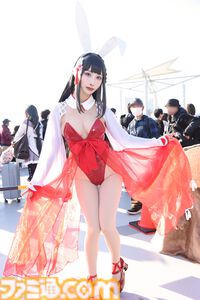 【コスプレ】『東島ライダー』電波人間タックルはパンツの柄まで忠実に再現。『餓狼伝説』不知火舞や『チェンソーマン』レゼ（ボム）らも参戦【コミケ107振り返り】