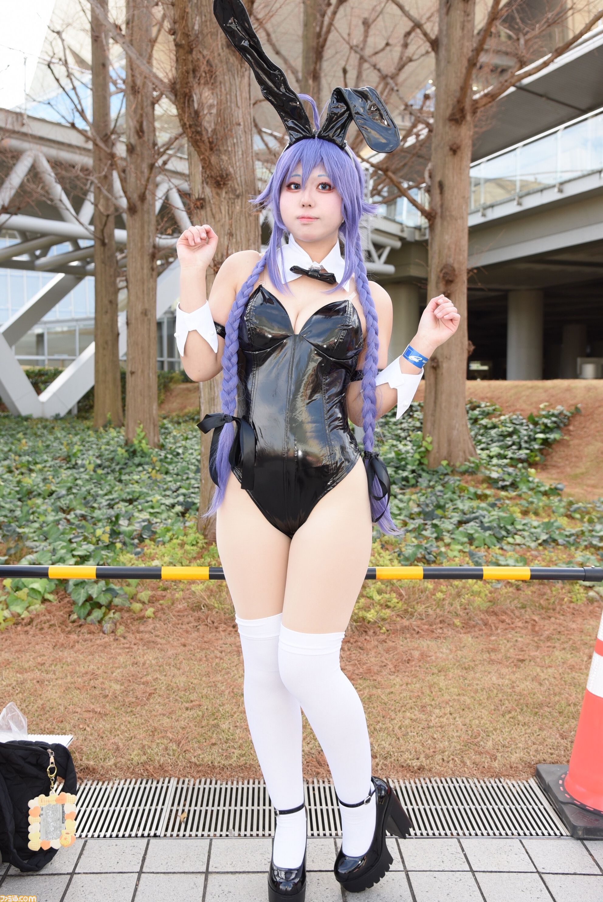 【コスプレ】『東島ライダー』電波人間タックルはパンツの柄まで忠実に再現。『餓狼伝説』不知火舞や『チェンソーマン』レゼ（ボム）らも参戦【コミケ107振り返り】