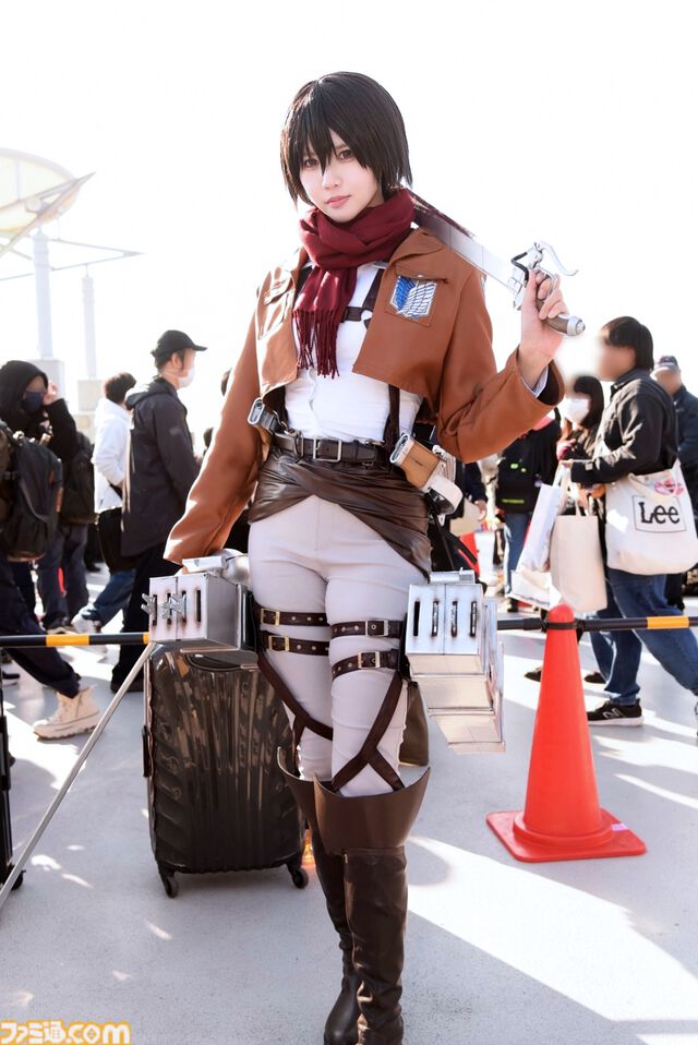 【コスプレ】『東島ライダー』電波人間タックルはパンツの柄まで忠実に再現。『餓狼伝説』不知火舞や『チェンソーマン』レゼ（ボム）らも参戦【コミケ107振り返り】