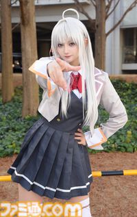 【コスプレ】『東島ライダー』電波人間タックルはパンツの柄まで忠実に再現。『餓狼伝説』不知火舞や『チェンソーマン』レゼ（ボム）らも参戦【コミケ107振り返り】