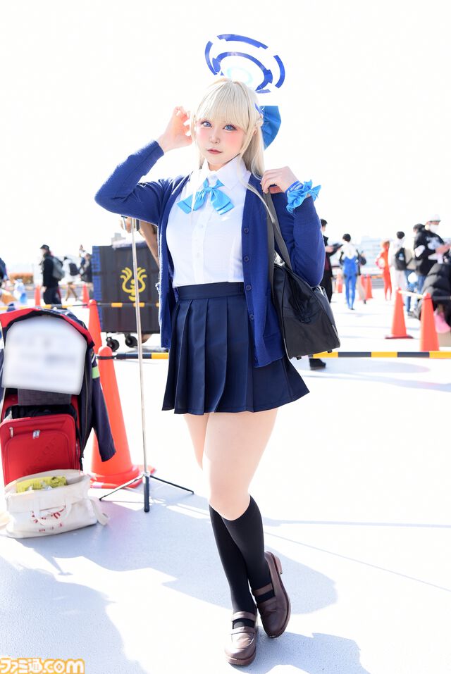 【コスプレ】『東島ライダー』電波人間タックルはパンツの柄まで忠実に再現。『餓狼伝説』不知火舞や『チェンソーマン』レゼ（ボム）らも参戦【コミケ107振り返り】