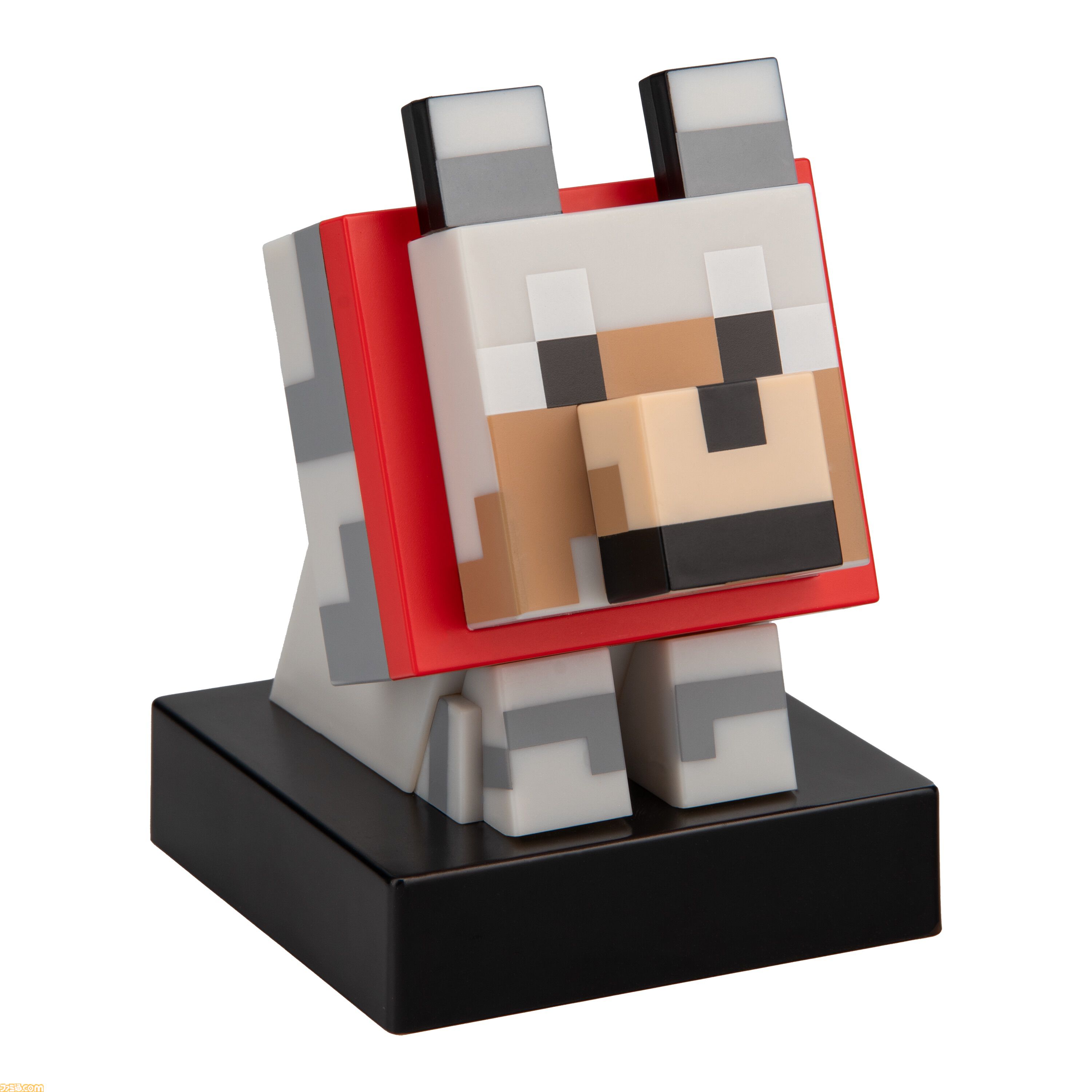 『マイクラ』お魚くわえた三毛猫のルームライトが猫の日（2/22）に新登場。オオカミ、ハチのフィギュアライトとあわせて予約開始