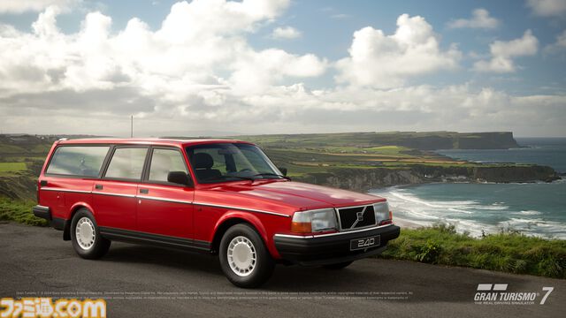『グランツーリスモ７』に一世を風靡した日本とスウェーデンの名車が登場。ホンダ シビック SiR・II (EG) '93、日産 スカイライン GTS-R (R31) '87、ボルボ V40 T5 R-Design ’13など5種が追加