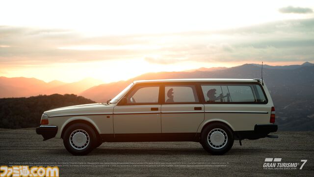 『グランツーリスモ７』に一世を風靡した日本とスウェーデンの名車が登場。ホンダ シビック SiR・II (EG) '93、日産 スカイライン GTS-R (R31) '87、ボルボ V40 T5 R-Design ’13など5種が追加