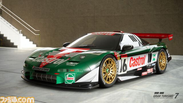 『グランツーリスモ７』に一世を風靡した日本とスウェーデンの名車が登場。ホンダ シビック SiR・II (EG) '93、日産 スカイライン GTS-R (R31) '87、ボルボ V40 T5 R-Design ’13など5種が追加