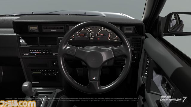 『グランツーリスモ７』に一世を風靡した日本とスウェーデンの名車が登場。ホンダ シビック SiR・II (EG) '93、日産 スカイライン GTS-R (R31) '87、ボルボ V40 T5 R-Design ’13など5種が追加