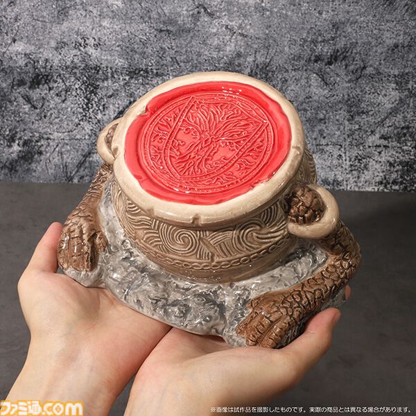 『エルデンリング』トレント、アレキサンダーのぬいぐるみの再販が決定。4月5日まで予約受付中。蓋つきマグカップ、貯金箱も再登場