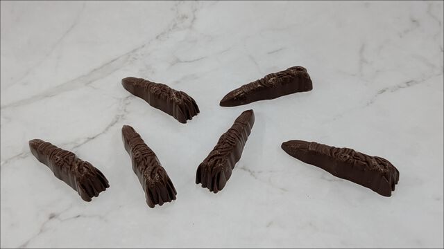 『呪術廻戦』宿儺の指チョコレートを実食。USJ様禍々しいバレンタインチョコレートありがございます