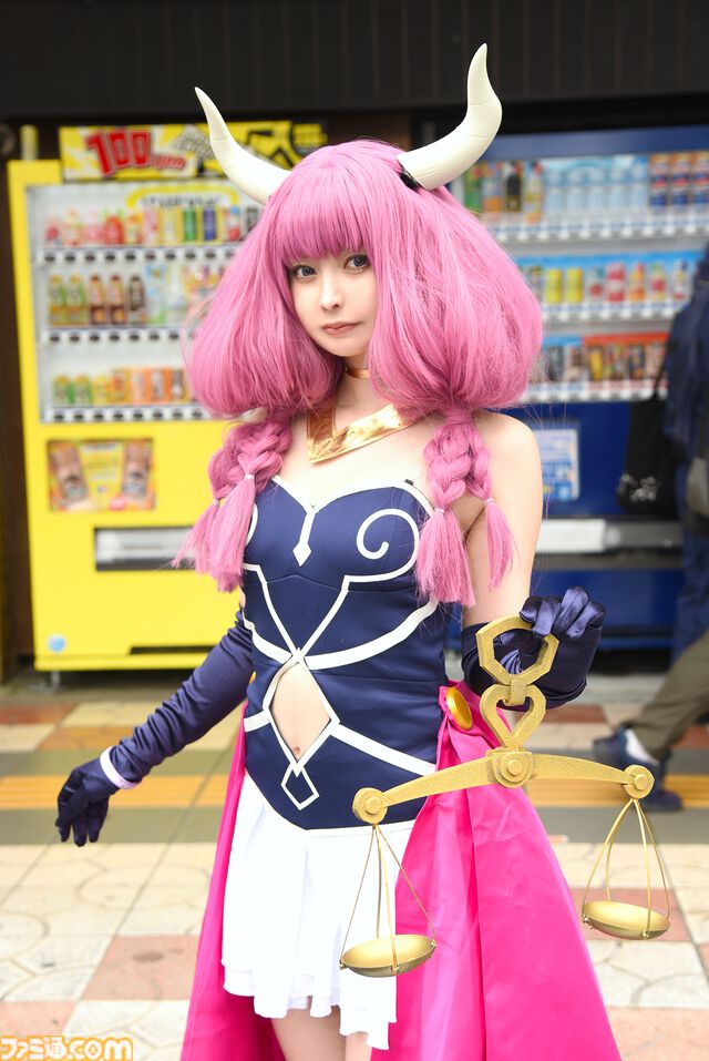 【コスプレ】『NIKKE』『ブルアカ』『刃牙』花山薫らが歩行者天国に集結。『ブラックラグーン』あわせや『鬼滅の刃』憎珀天もかっこいい！【ストフェス2024】