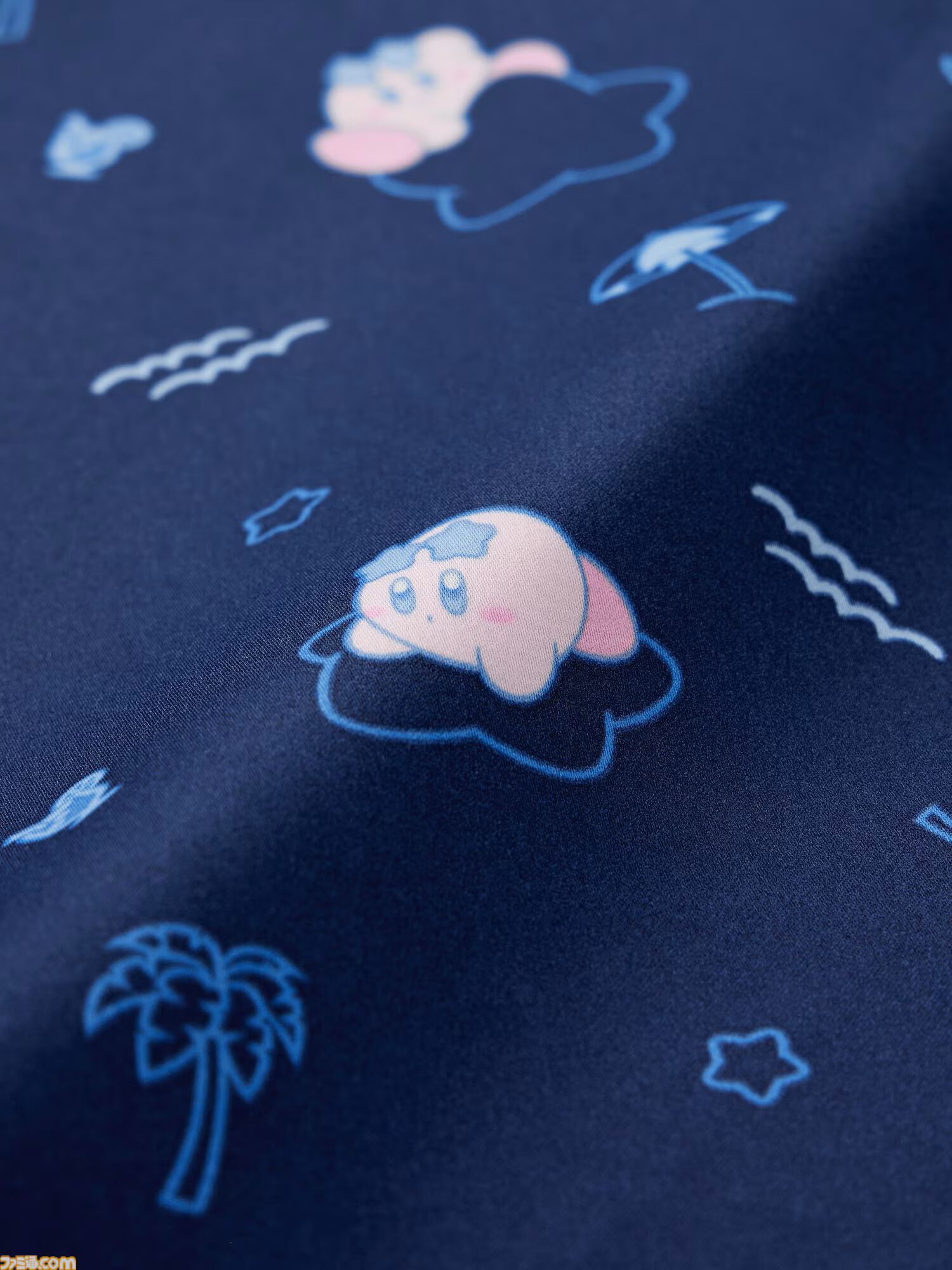 カービィ＆ワドルディたちのドットイラストがかわいいGUコラボアパレルが5月1日発売。リゾート気分を楽しめるキュートなデザインがラインアップ