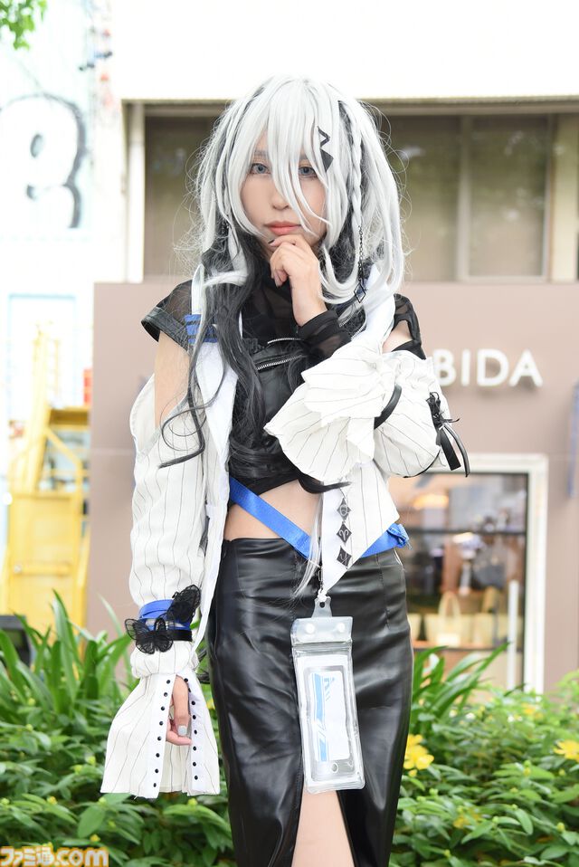 【コスプレ】『NIKKE』『崩壊：スターレイル』『FGO』レイヤーたちは雨にも負けず。『シティーハンター』や『魔法少女にあこがれて』など、多彩な姿に要注目【ホココス2024】
