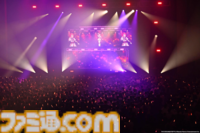 『ヴイアライヴ』2ndライブリポート。前回に続いて生バンドも加わった熱いライブではそれぞれの6thソロ曲やユニット最新曲も披露