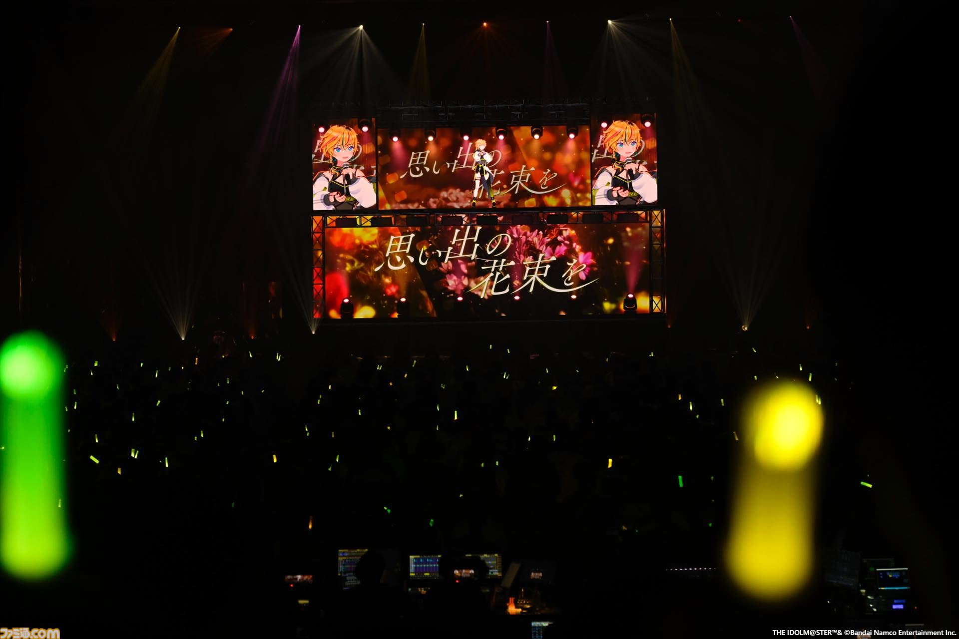 『ヴイアライヴ』2ndライブリポート。前回に続いて生バンドも加わった熱いライブではそれぞれの6thソロ曲やユニット最新曲も披露