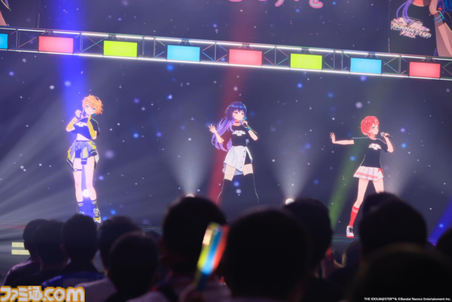 『ヴイアライヴ』2ndライブリポート。前回に続いて生バンドも加わった熱いライブではそれぞれの6thソロ曲やユニット最新曲も披露