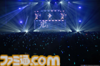 『ヴイアライヴ』2ndライブリポート。前回に続いて生バンドも加わった熱いライブではそれぞれの6thソロ曲やユニット最新曲も披露