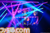 『ヴイアライヴ』2ndライブリポート。前回に続いて生バンドも加わった熱いライブではそれぞれの6thソロ曲やユニット最新曲も披露