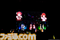 876プロ全メンバーが集結した"-UNDER ONE SKY !!!!!!-"リポート。『アイマス ディアリースターズ』×『ヴイアライヴ』の6人で歌う新曲『ソライロ！』やユニットの垣根を超えたデュオ歌唱も