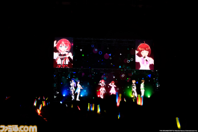 876プロ全メンバーが集結した"-UNDER ONE SKY !!!!!!-"リポート。『アイマス ディアリースターズ』×『ヴイアライヴ』の6人で歌う新曲『ソライロ！』やユニットの垣根を超えたデュオ歌唱も