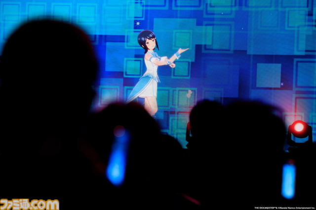 876プロ全メンバーが集結した"-UNDER ONE SKY !!!!!!-"リポート。『アイマス ディアリースターズ』×『ヴイアライヴ』の6人で歌う新曲『ソライロ！』やユニットの垣根を超えたデュオ歌唱も