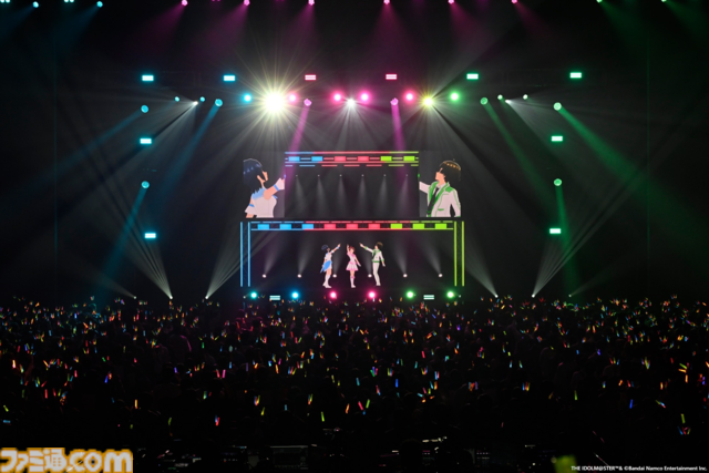 876プロ全メンバーが集結した"-UNDER ONE SKY !!!!!!-"リポート。『アイマス ディアリースターズ』×『ヴイアライヴ』の6人で歌う新曲『ソライロ！』やユニットの垣根を超えたデュオ歌唱も