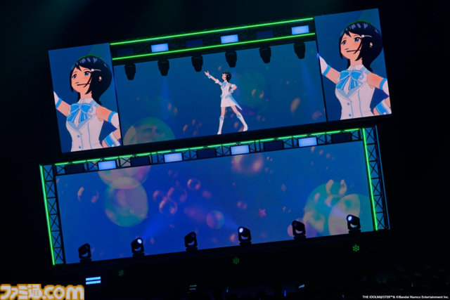 876プロ全メンバーが集結した"-UNDER ONE SKY !!!!!!-"リポート。『アイマス ディアリースターズ』×『ヴイアライヴ』の6人で歌う新曲『ソライロ！』やユニットの垣根を超えたデュオ歌唱も