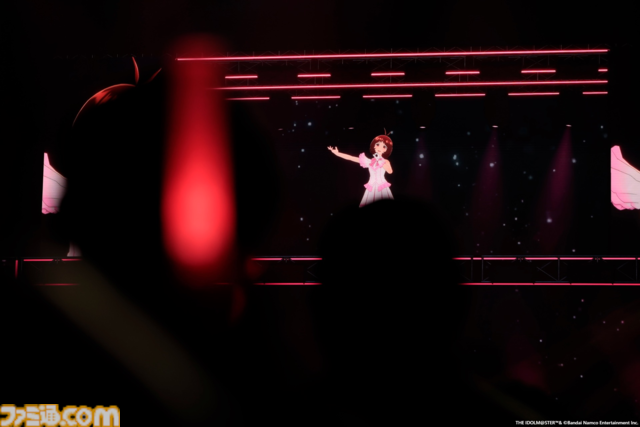 876プロ全メンバーが集結した"-UNDER ONE SKY !!!!!!-"リポート。『アイマス ディアリースターズ』×『ヴイアライヴ』の6人で歌う新曲『ソライロ！』やユニットの垣根を超えたデュオ歌唱も