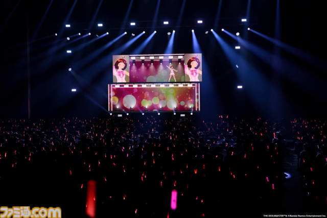 876プロ全メンバーが集結した"-UNDER ONE SKY !!!!!!-"リポート。『アイマス ディアリースターズ』×『ヴイアライヴ』の6人で歌う新曲『ソライロ！』やユニットの垣根を超えたデュオ歌唱も