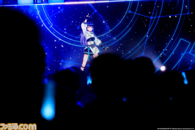 876プロ全メンバーが集結した"-UNDER ONE SKY !!!!!!-"リポート。『アイマス ディアリースターズ』×『ヴイアライヴ』の6人で歌う新曲『ソライロ！』やユニットの垣根を超えたデュオ歌唱も