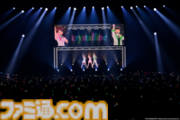 876プロ全メンバーが集結した"-UNDER ONE SKY !!!!!!-"リポート。『アイマス ディアリースターズ』×『ヴイアライヴ』の6人で歌う新曲『ソライロ！』やユニットの垣根を超えたデュオ歌唱も