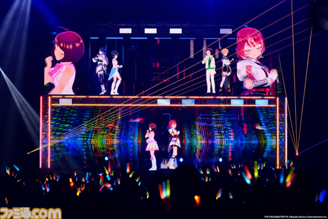 876プロ全メンバーが集結した"-UNDER ONE SKY !!!!!!-"リポート。『アイマス ディアリースターズ』×『ヴイアライヴ』の6人で歌う新曲『ソライロ！』やユニットの垣根を超えたデュオ歌唱も