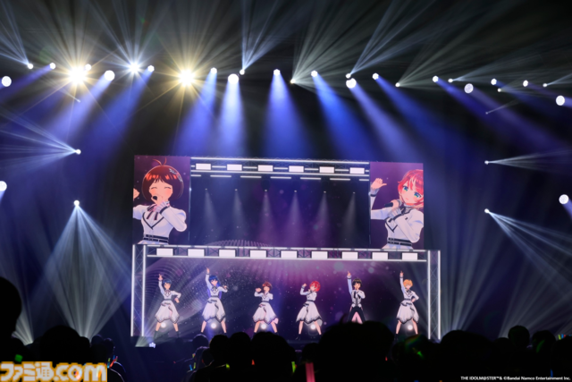 876プロ全メンバーが集結した"-UNDER ONE SKY !!!!!!-"リポート。『アイマス ディアリースターズ』×『ヴイアライヴ』の6人で歌う新曲『ソライロ！』やユニットの垣根を超えたデュオ歌唱も