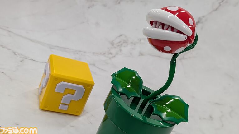 【USJ】パックンフラワーが声に反応してノリノリダンス！ コインの“チャリーン♪”が止まらないハテナブロックに思わずハマった