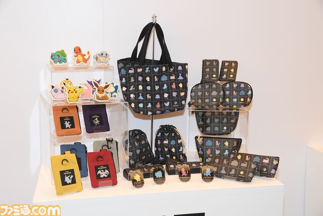 【ポケモン30周年】歴代パッケージの展示は圧巻！ 初代ピカチュウやサント・アンヌごうを立体化した新グッズなども目白押し。期待が膨らむ今後の施策も明らかに【リポート】